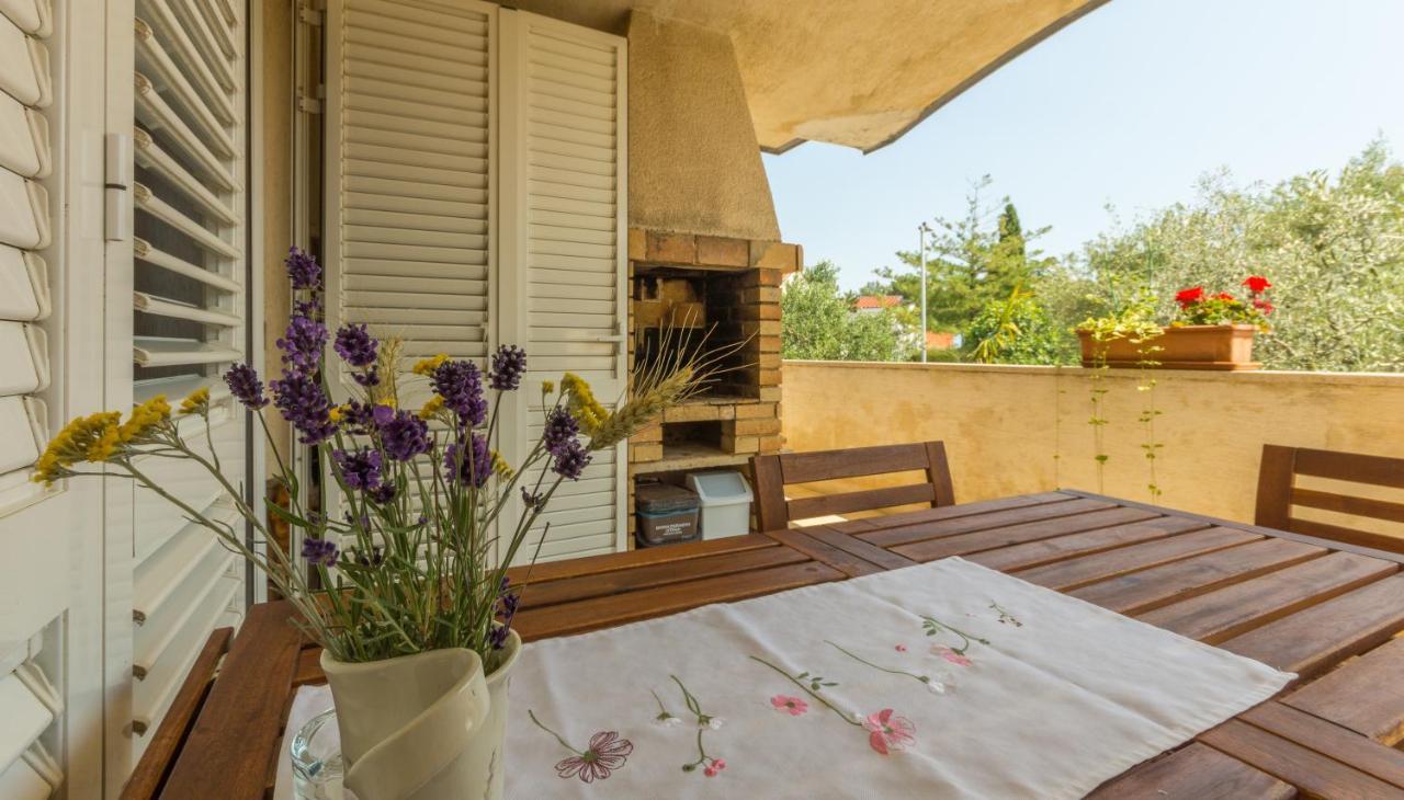 Adria Krk Apartment クルク エクステリア 写真